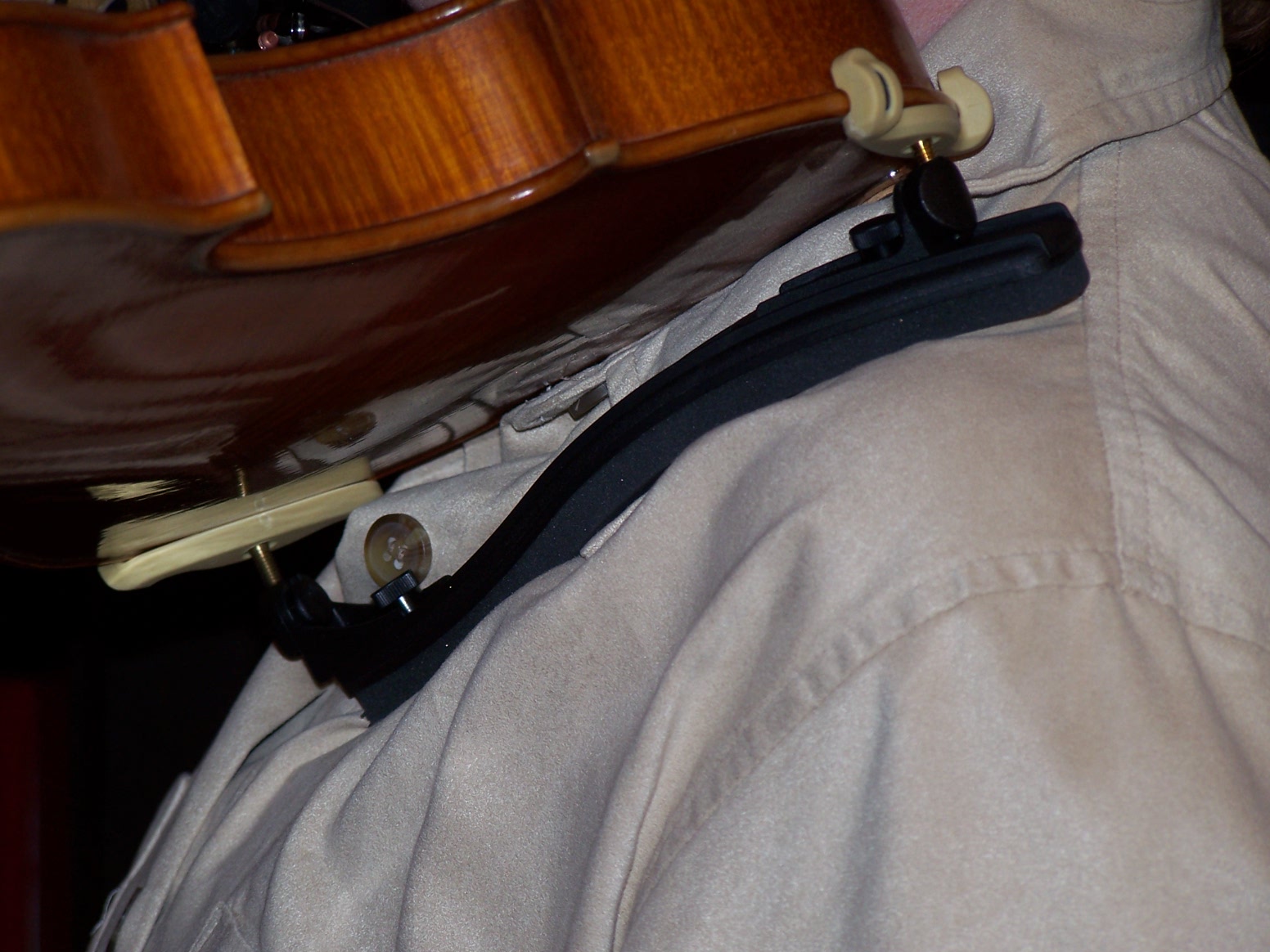 The Best Position for a Violin Shoulder Rest RDV