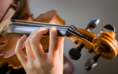 Independent Fingers vs. Block Fingers on Violin
